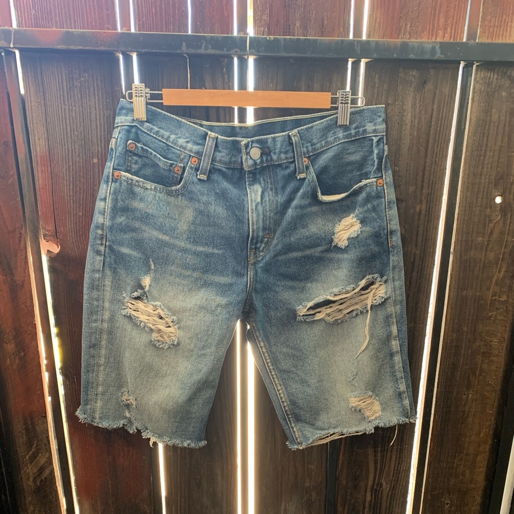 Mens Levis Distressed Shorts